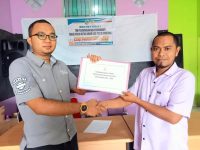 Incumbent Mengambil Formulir Pertama Maju Sebagai Bakal Calon Ketum KONI Parimo