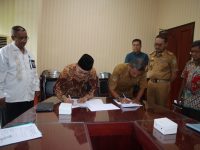 Tingkatkan Kualitas Guru PAI, Dikbud Parimo Teken MoU bersama UIN KH Saifudin Purwokerto