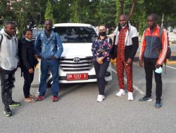 Tiba di Parimo, Pelari Asal Kenya Siap Ramaikan Equator 10K di Sinei