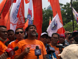 Ribuan Buruh Demo Hari Ini, Apabila Tidak Di Dengar, Buruh Ancam Mogok Nasional