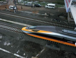 Kereta Cepat Jakarta-Bandung Sukses Dalam Uji Coba