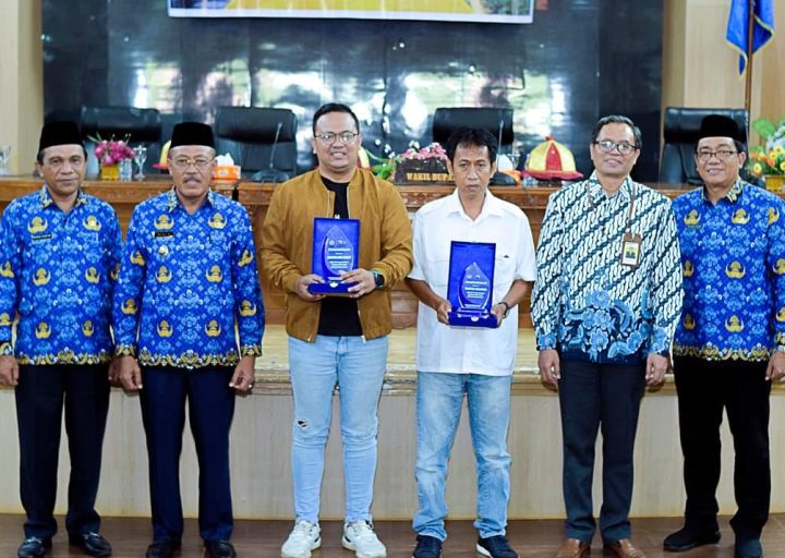 Tiga Perusahaan di Morut Terima Penghargaan Pembayar Pajak Terbesar Tahun 2022.
