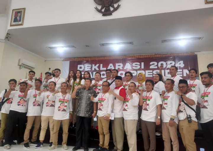 Jokowi Mania Dukung Prabowo Capres