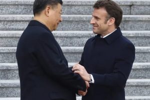 Presiden Prancis Dan Presiden Komisi Eropa Bertemu Presiden China
