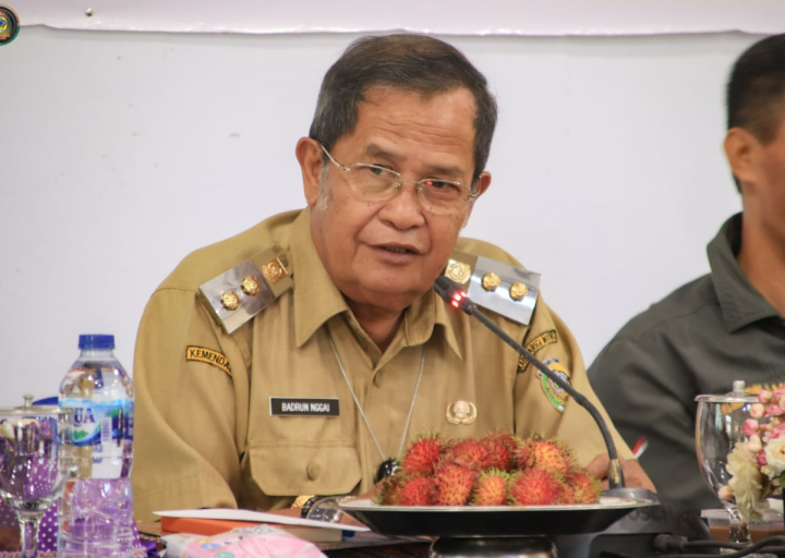 Wabup Badrun Nggai Pimpin Kegiatan FGD, Dalam Upaya Penekanan Angka Kemiskinan