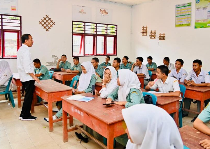 Presiden Menegaskan Bahwa SMK Menjadi Kunci Kemajuan Negara