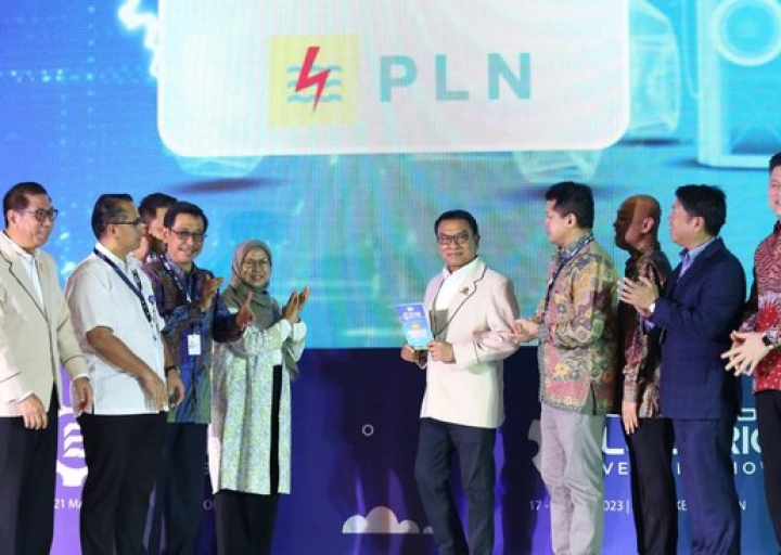 PEVS 2023 : Mendorong Pertumbuhan Industri Kendaraan Listrik