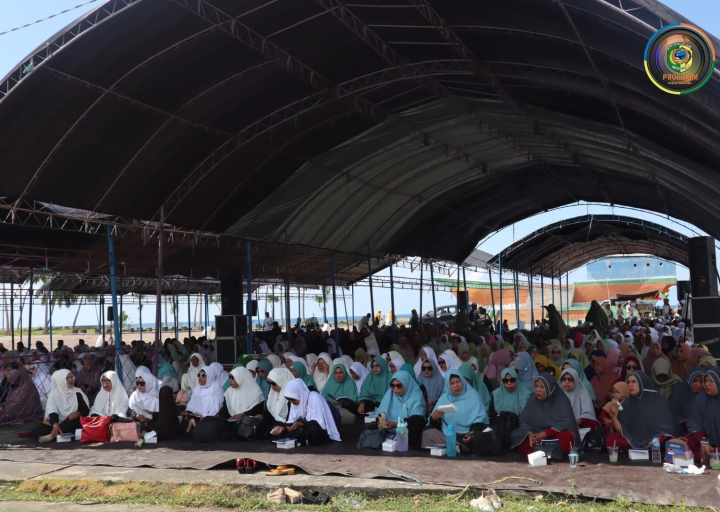 WASHOTIA Gelar Sholawat Akbar Di Lokasi Eks Sail Tomini