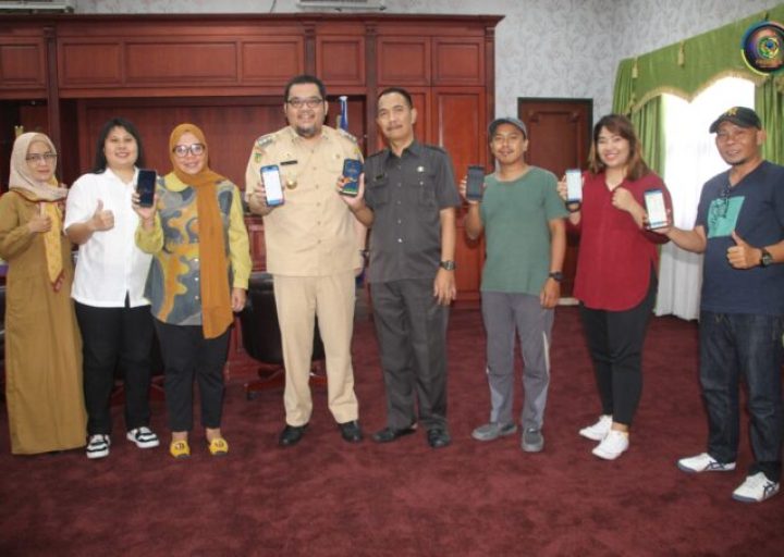 “Upaya Modernisasi Data Kependudukan: Bupati Parimo Terlibat dalam Program Identitas Kependudukan Digital”
