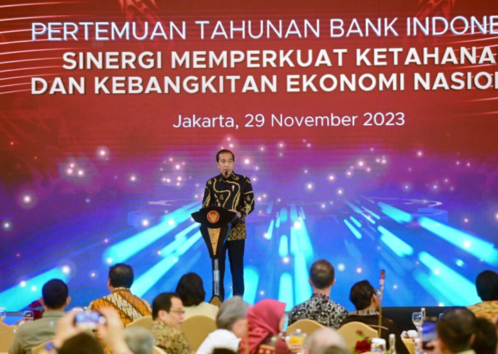 Presiden Jokowi Dorong Sinergi KSSK untuk Menangkal Dampak Krisis Global
