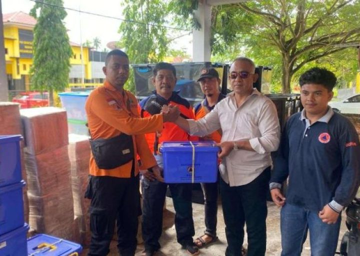 BPBD Sulteng Salurkan Bantuan Untuk Korban Banjir dan Longsor di Buol