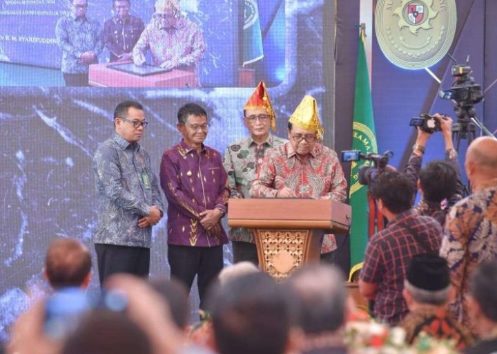 Gubernur Rusdy Mastura Resmikan Gedung Pengadilan Tinggi Sulteng