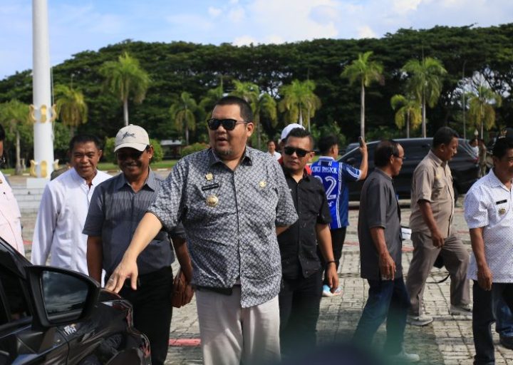 Serahkan Mobil Operasional Camat, Pj Bupati Parimo : Semoga Bermanfaat