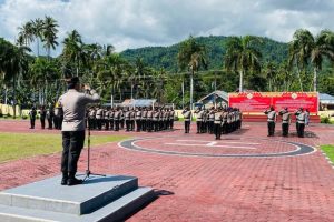Kapolres Parimo Pimpin Apel Pelepasan Personel Pengamanan Pemilu Kembali ke Polda Sulteng