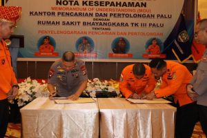 Penyelenggaraan Operasi Basarnas dan RS Bhayangkara Palu Kerja Sama Tingkatkan Kapasitas SDM
