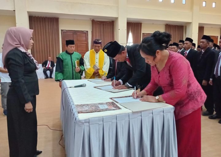 KPU Parigi Moutong Lantik 114 Panitia Pemilihan Kecamatan (PPK)