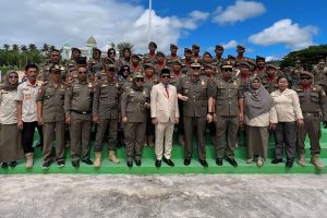 Hadiri Puncak HUT Tiga Lembaga Pj Bupati Dan Ketua KONI Parimo Di Kabupaten Banggai