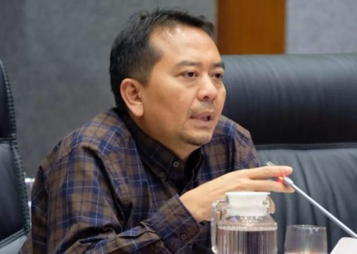 UKT Tetap Akan Naik Tahun Depan, Begini Prediksi Komisi X DPR RI