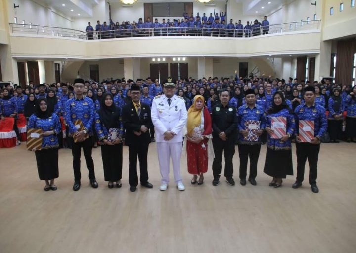 Ada Keterlambatan, Sekda Minta Maaf Serahkan SK P3K Di Lingkungan Pemkab Parigi Moutong Formasi Tahun 2023