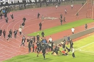 Rusuh! Usai Laga, LIB Panggil Manajemen dan Panpel Persib Bandung