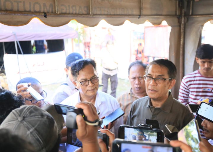 Amrullah – Ibrahim Akan Tempuh Jalur Hukum Lain Usai Permohonan Sengketa Ditolak Oleh Bawaslu Parimo