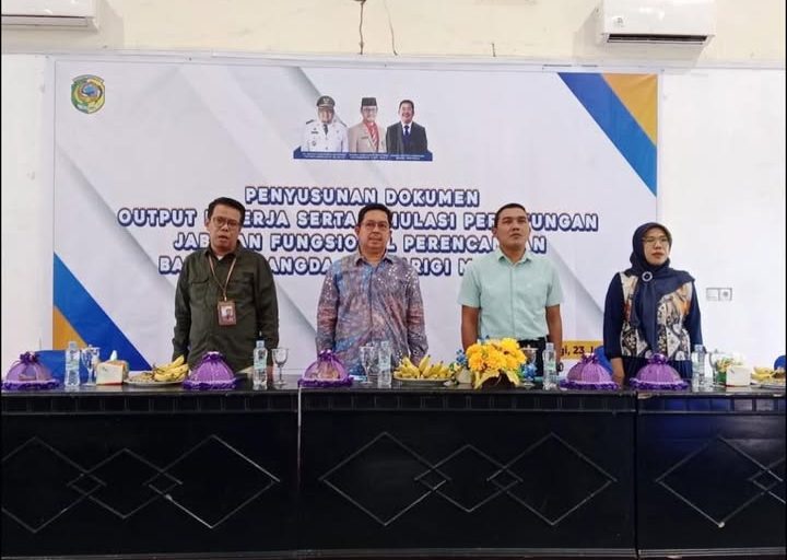 Pemkab Parigi Moutong Gelar Penyusunan Dokumen Output Kinerja Serta Simulasi Perhitungan Jabatan Fungsional Perencanaan Tahun 2025