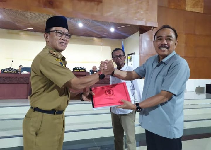Pemda Parimo Hadiri Rapat paripurna DPRD Parigi Moutong Masa persidangan II Tahun 2025