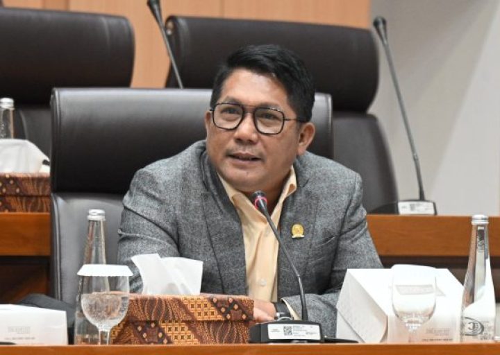 Tak Ingin Kendala, Komisi VII DPR RI Minta Efektivitas Ditingkatkan Soal Target Penyaluran KUR 2025 Naik Jadi Rp 300 Triliun