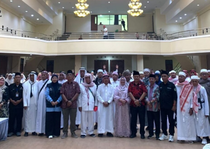 Pemda Parigi Moutong Sambut Kepulangan 199 Jamaah Haji, Wabup Abdul Sahid: Jadikan Momentum Meningkatkan Ketakwaan