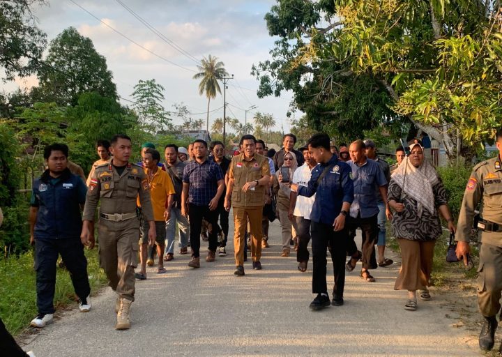 Bupati Parigi Moutong Tinjau Lokasi Banjir di Kayuboko, Fokus pada Pendataan dan Rehabilitasi
