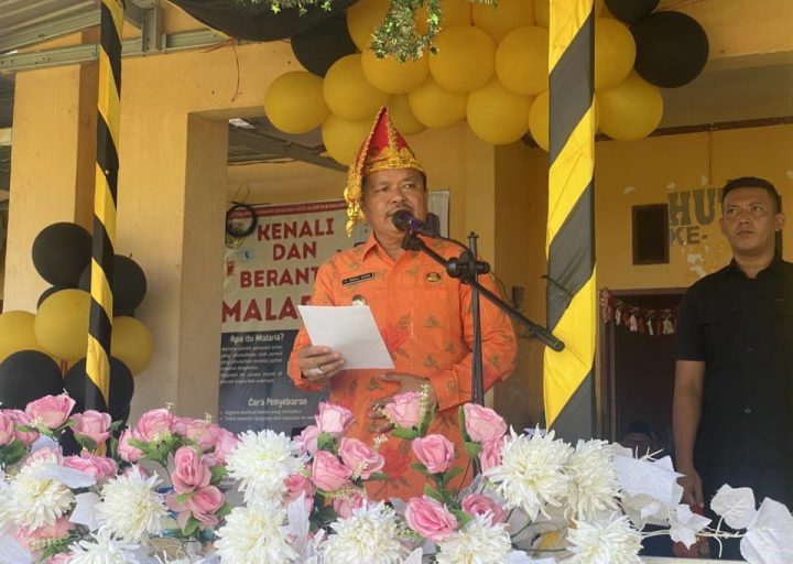 Wakil Bupati Bacakan Sambutan Bupati pada HUT ke-61 Kecamatan Ampibabo