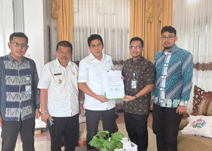 Pemkab Parigi Moutong Teken Kerja Sama Jaminan Sosial Pekerja Rentan 2026