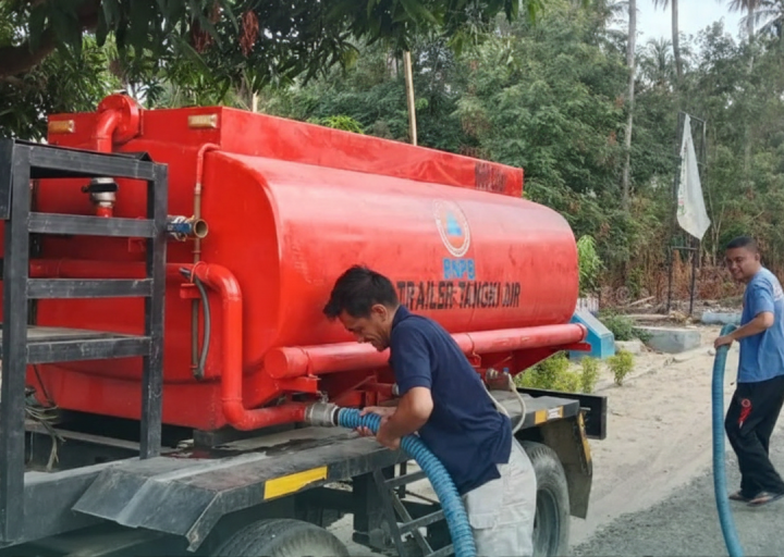 BPBD Parigi Moutong Suplai Air Bersih ke Jonokalora dan Petapa, Dorong Percepatan Perbaikan SPAM