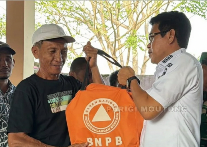 147 Hektare Lahan Terbakar, Pemkab Parigi Moutong Distribusikan Logistik