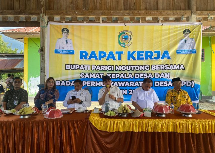 Pemkab Parigi Moutong Gelar Rapat Kerja Bersama Kepala Desa di Kecamatan Sausu