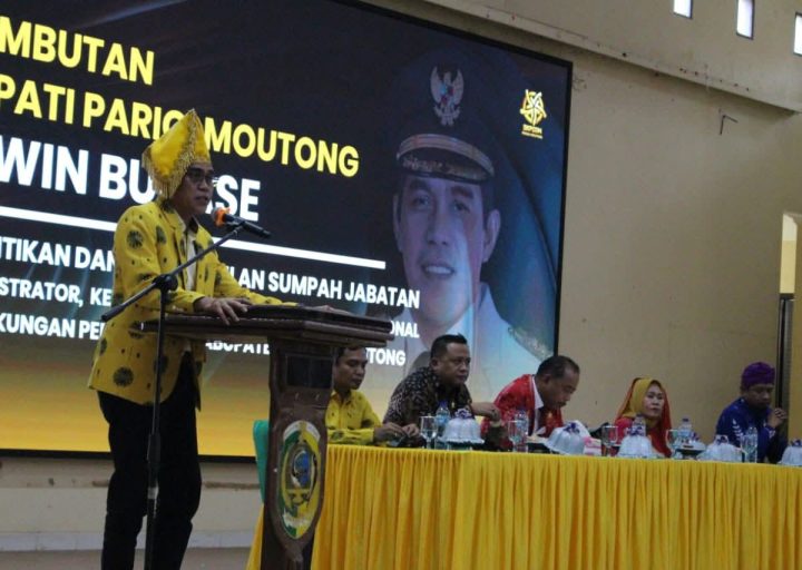 Bupati Erwin Burase Lantik 139 Pejabat di Lingkup Pemkab Parigi Moutong