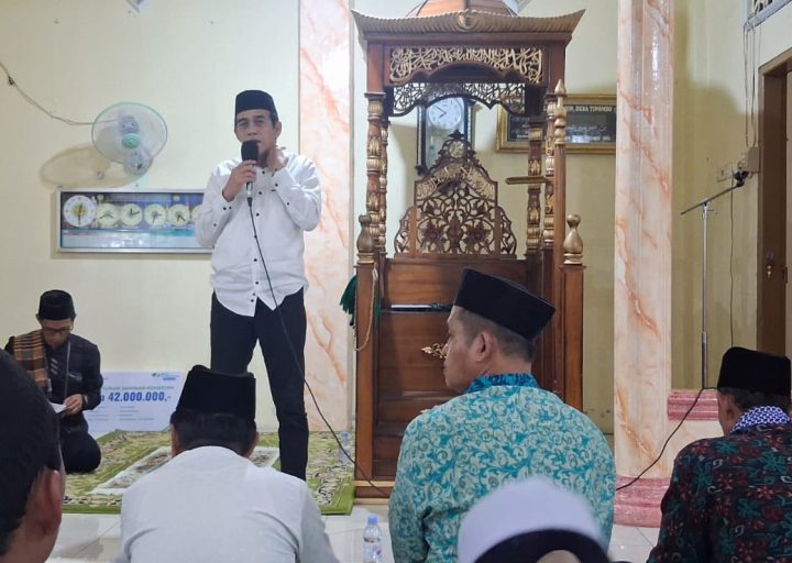 Safari Ramadan di Tinombo, Bupati Parigi Moutong Salurkan Bantuan dan Paparkan Program Prioritas