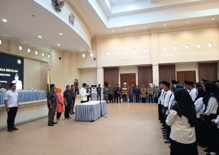 Lantik 132 Kepala Sekolah, Bupati Parigi Moutong Tekankan Pemerataan Pendidikan