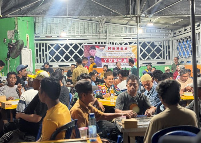 Lomba Domino Jadi Cara Anggota DPRD Parimo Serap Aspirasi Warga