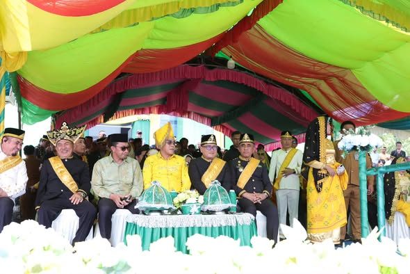 Bupati Erwin Burase Hadiri HUT ke-27 Buol, Perkuat Sinergi Antardaerah