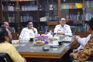 Erwin Burase Dorong Desa Jadi Pusat Pertumbuhan Ekonomi Parimo